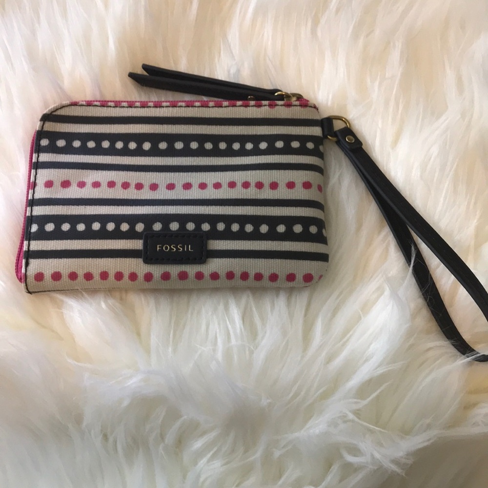 Fossil Eliza Pink Dots Corner Zip Wristlet Wallet